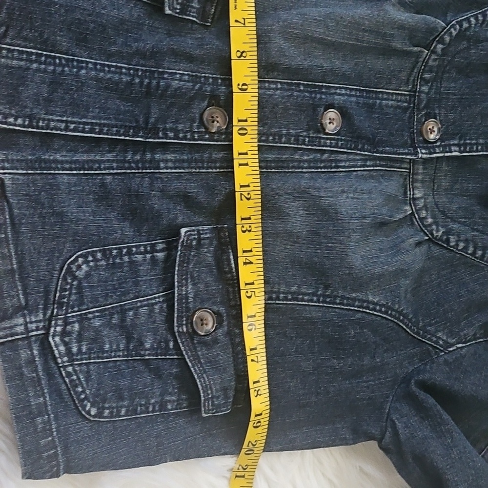 MOTTO Blue Denim Jacket with Shoulder and Yoke Detail - Picture 13 of 16